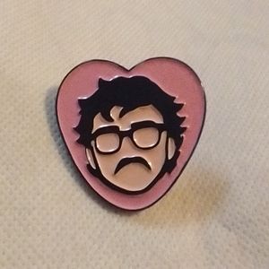 🧁 3/$30 Pedro Pascal Stylized Face Heart-shaped Enamel Pin NEW